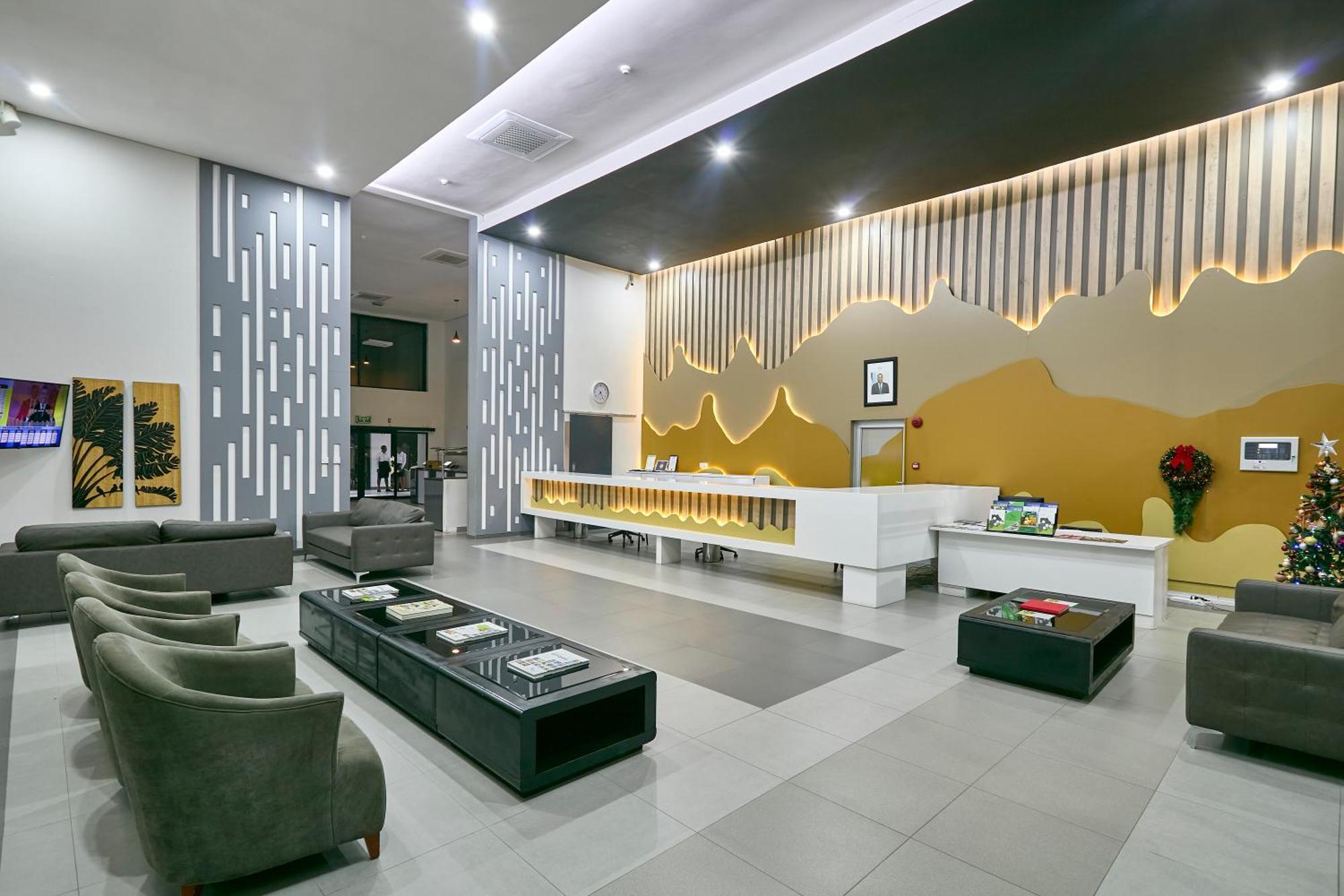 Travelodge Касане Екстериор снимка